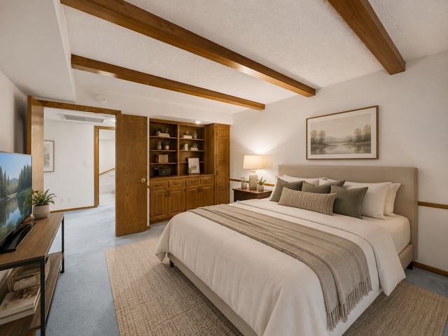 6051 Laurel Avenue 207, Golden Valley, MN 55416