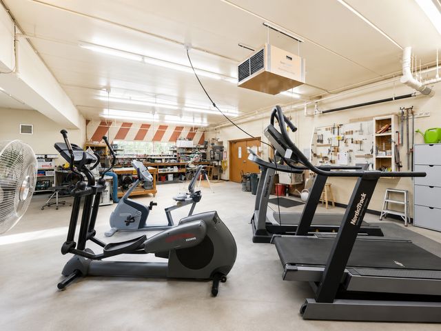 6051 Laurel Avenue 207, Golden Valley, MN 55416