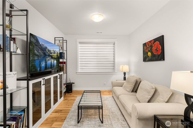 23070 SE Evergreen Street, Black Diamond, WA 98010