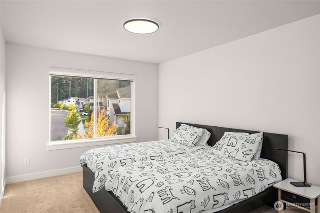 23070 SE Evergreen Street, Black Diamond, WA 98010