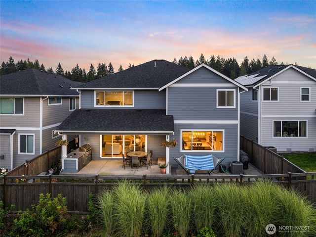 23070 SE Evergreen Street, Black Diamond, WA 98010