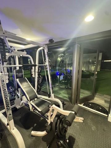 4229 W 7th Lane, Hialeah, FL 33012