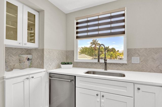 1506 Mizzenmast Way, Jupiter, FL 33477