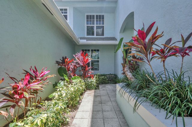 1506 Mizzenmast Way, Jupiter, FL 33477