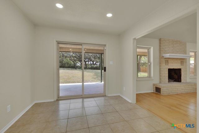 1260 Flaming Oak Drive, New Braunfels, TX 78132