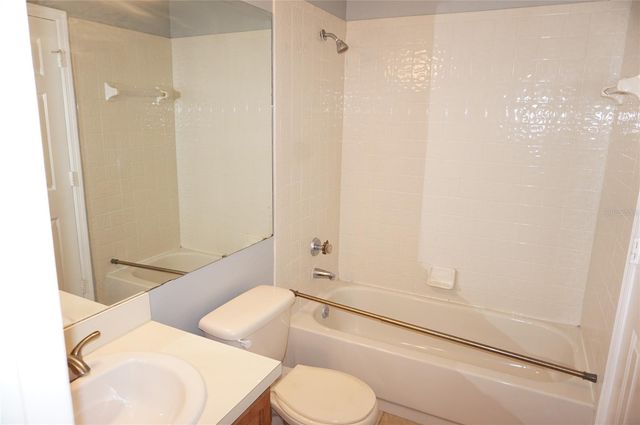 962 NEWCASTLE CIRCLE 204, Lake Mary, FL 32746