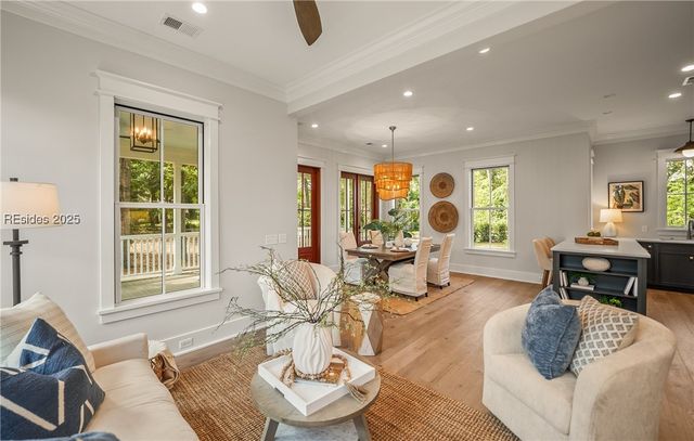 209 Harborview Dr, Beaufort, SC 29907