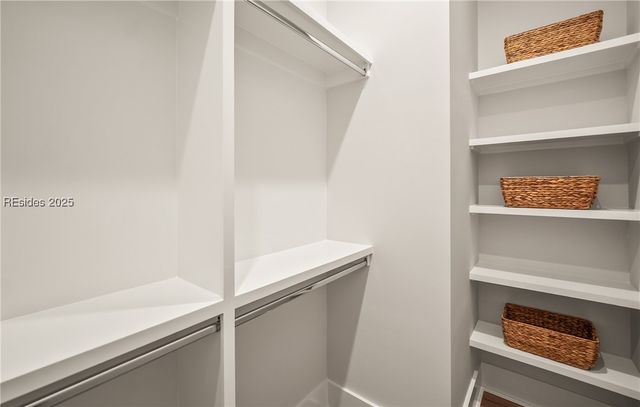 209 Harborview Dr, Beaufort, SC 29907