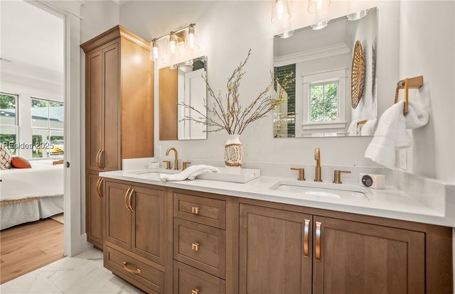 209 Harborview Dr, Beaufort, SC 29907