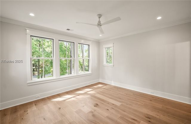 209 Harborview Dr, Beaufort, SC 29907