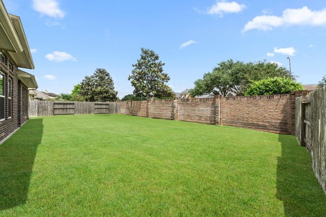 32711 Wingfoot Circle, Fulshear, TX 77441