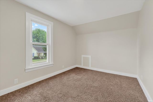 1434 E 4Th Street, Mishawaka, IN 46544