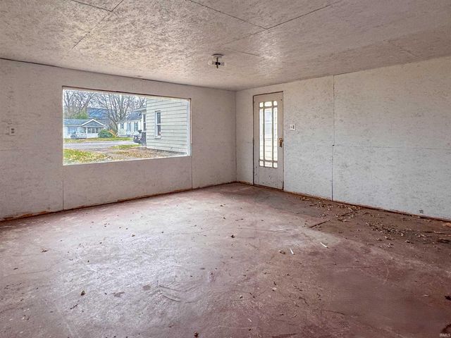 1434 E 4Th Street, Mishawaka, IN 46544