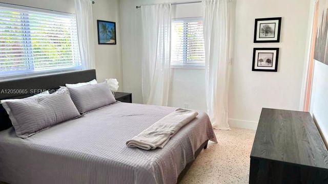 262 Bombay Ave, Lauderdale By The Sea, FL 33308