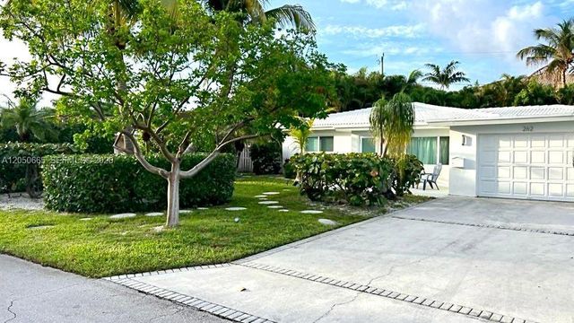 262 Bombay Ave, Lauderdale By The Sea, FL 33308