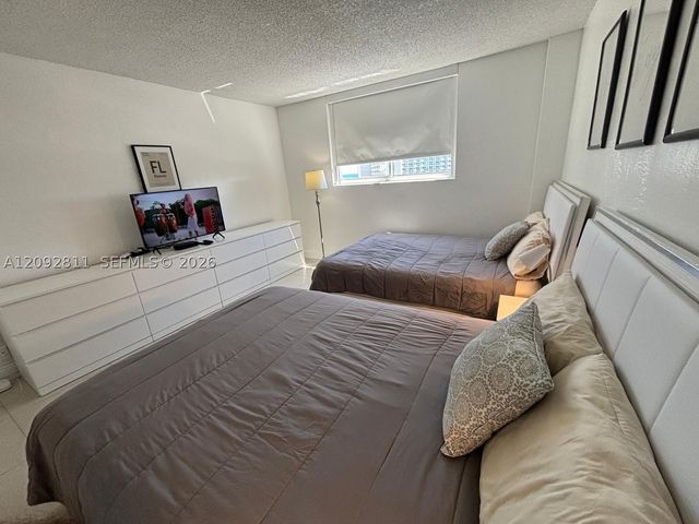 19370 Collins Ave 1021, Sunny Isles Beach, FL 33160