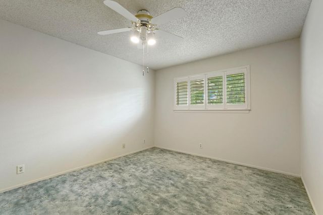 1207 Lakewood Dr, Lodi, CA 95240