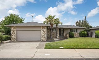 1207 Lakewood Dr, Lodi, CA 95240