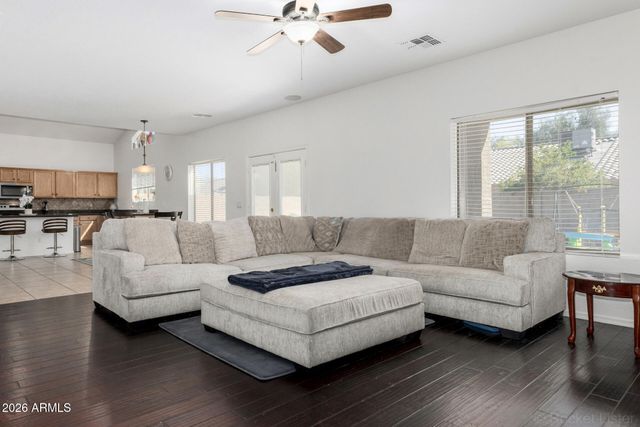 12801 W LISBON Lane, El Mirage, AZ 85335