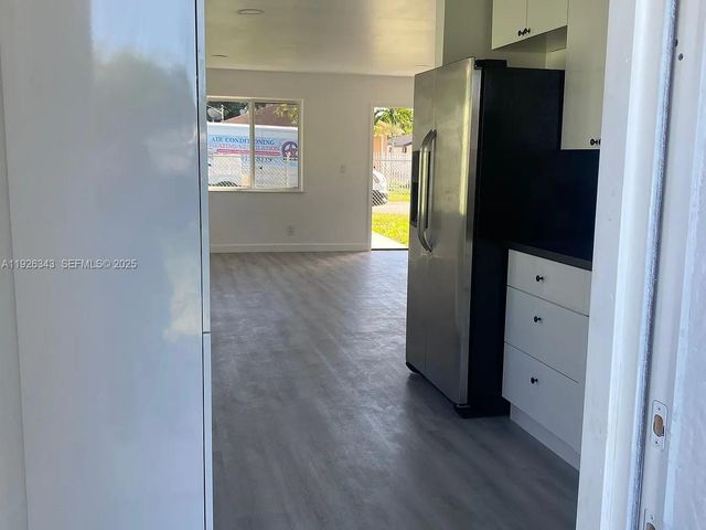 11961 SW 214th St, Miami, FL 33177