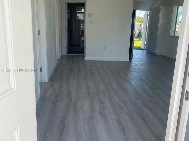 11961 SW 214th St, Miami, FL 33177