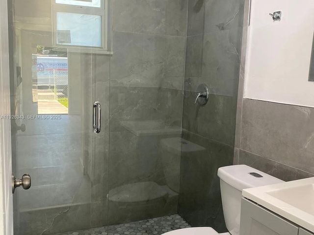 11961 SW 214th St, Miami, FL 33177