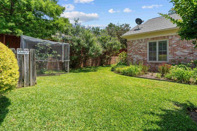 121 Fair Ln, Tyler, TX 75701