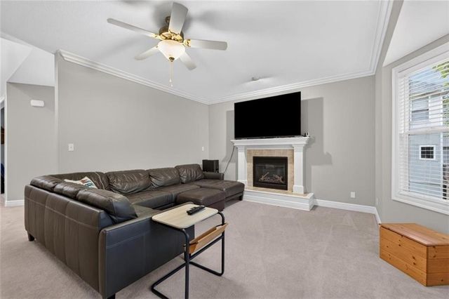 711 Willow Street, Lansing, KS 66043
