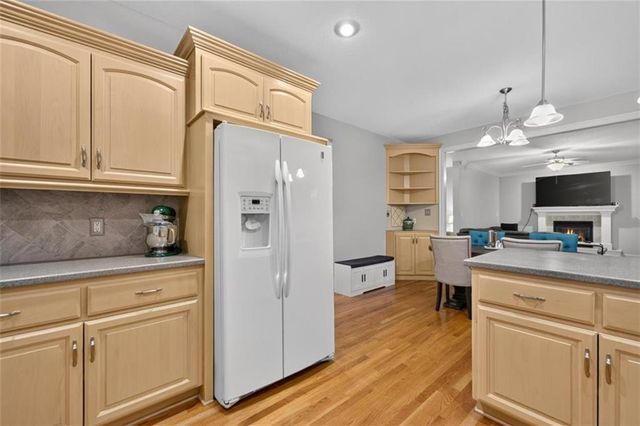 711 Willow Street, Lansing, KS 66043