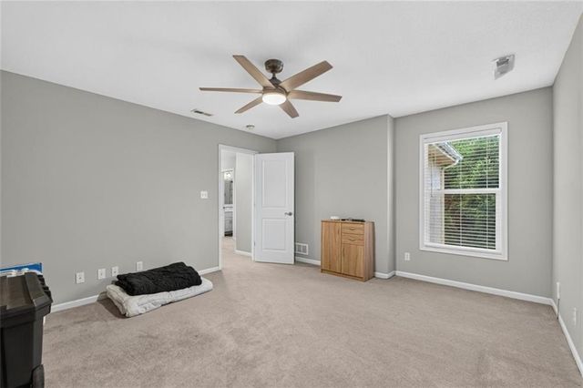 711 Willow Street, Lansing, KS 66043