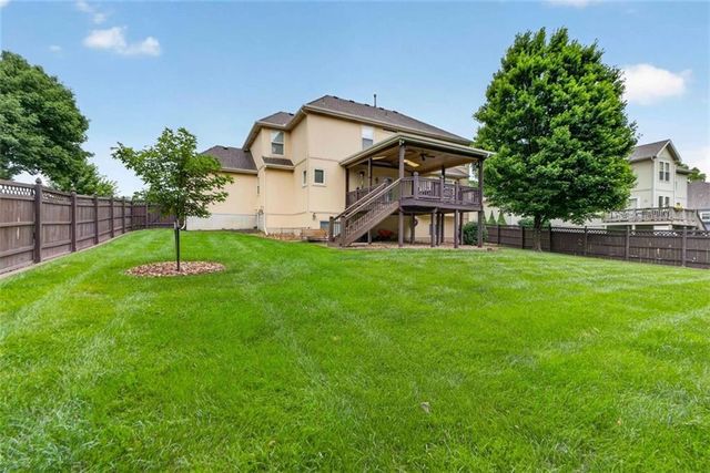 711 Willow Street, Lansing, KS 66043