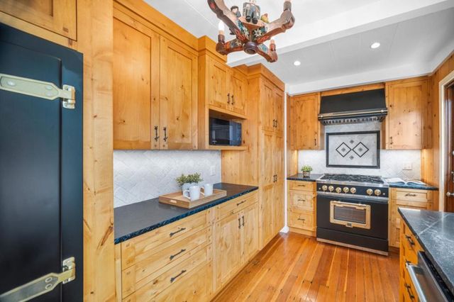 0 Carpenter, 3 NE of 1st Street, Carmel, CA 93921