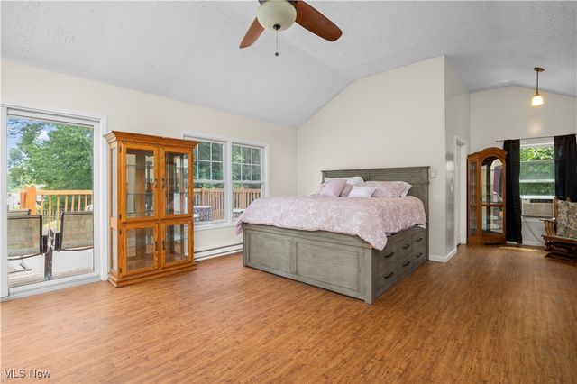 6635 Lake, Elyria, OH 44035