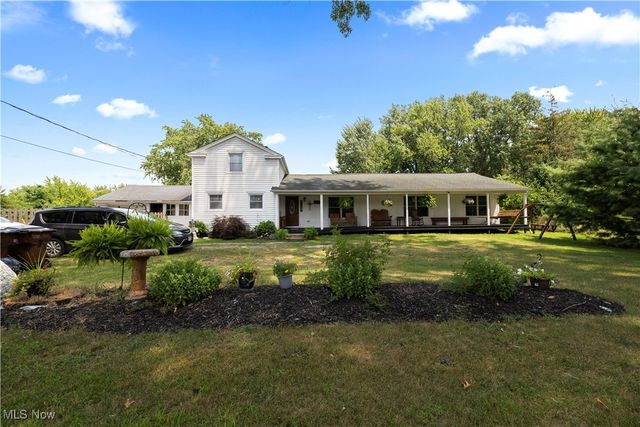 6635 Lake, Elyria, OH 44035