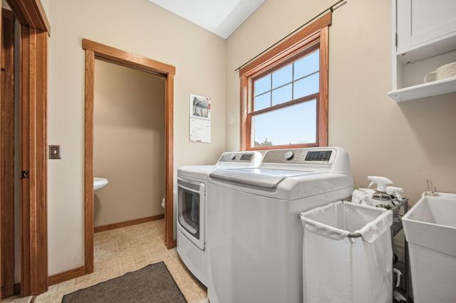 10573 106th Avenue N, Hanover, MN 55341