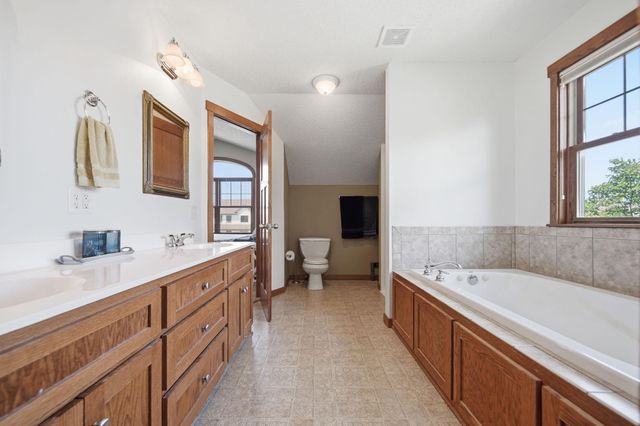 10573 106th Avenue N, Hanover, MN 55341