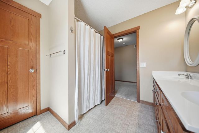 10573 106th Avenue N, Hanover, MN 55341