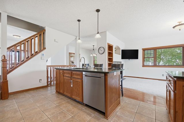 10573 106th Avenue N, Hanover, MN 55341