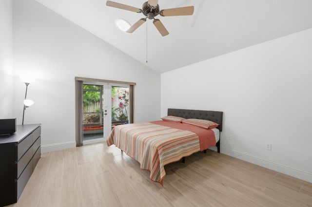 7680 NW 61st Terrace, Parkland, FL 33067