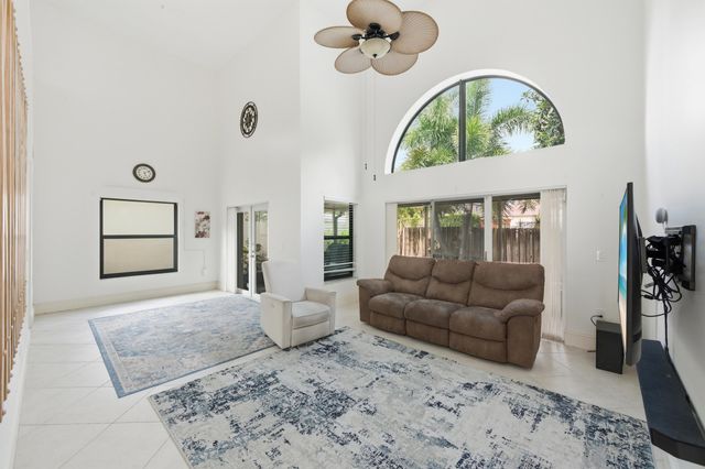 7680 NW 61st Terrace, Parkland, FL 33067
