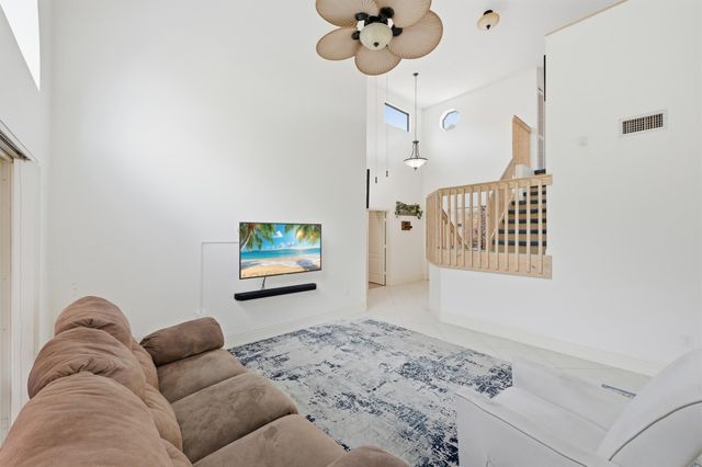 7680 NW 61st Terrace, Parkland, FL 33067