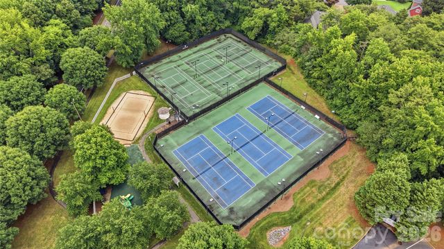 4802 Bridle Ridge Lane, Charlotte, NC 28269