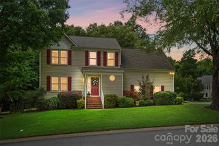4802 Bridle Ridge Lane, Charlotte, NC 28269