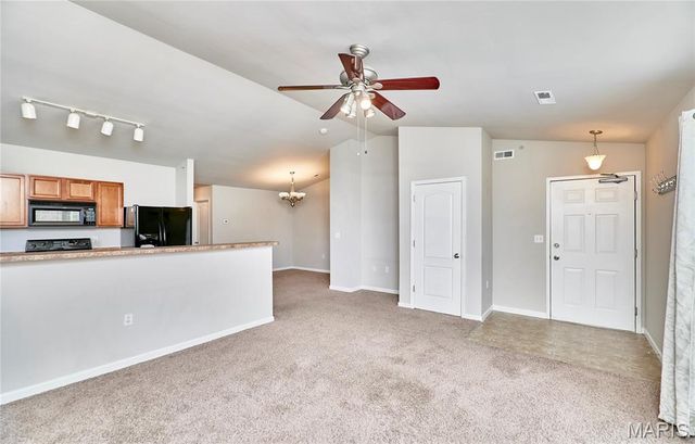 3424 Capri Way, St Peters, MO 63304