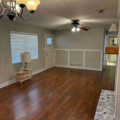 231 Meadowbrook Drive, Mcdonough, GA 30253