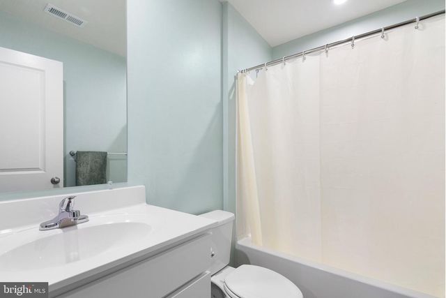 33 TEATREE LN, Elkton, MD 21921