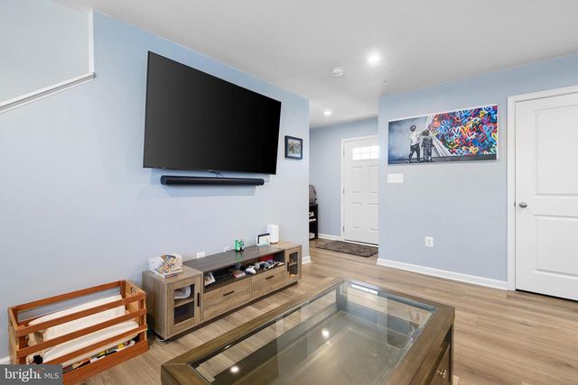 33 TEATREE LN, Elkton, MD 21921