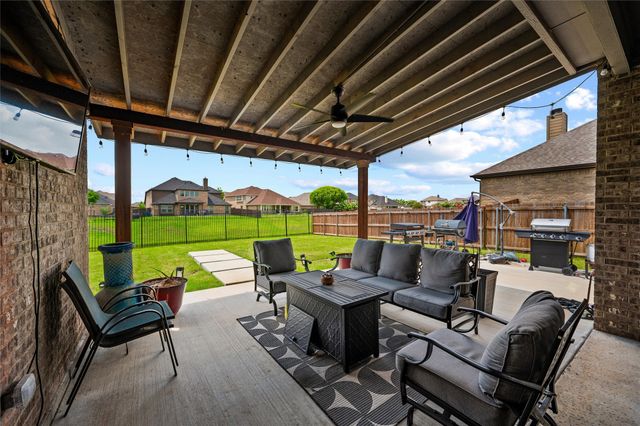 504 Stillwater Drive, Waxahachie, TX 75165