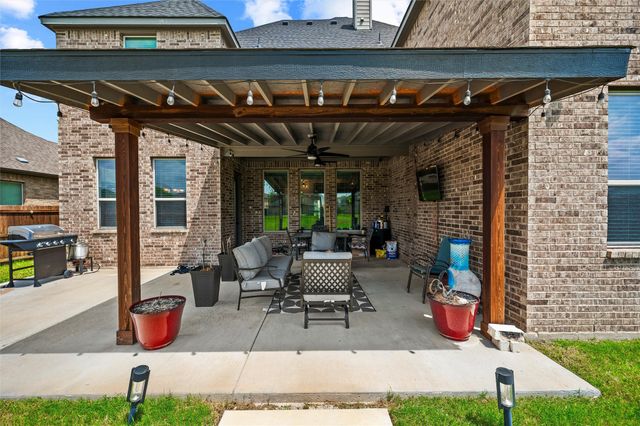 504 Stillwater Drive, Waxahachie, TX 75165