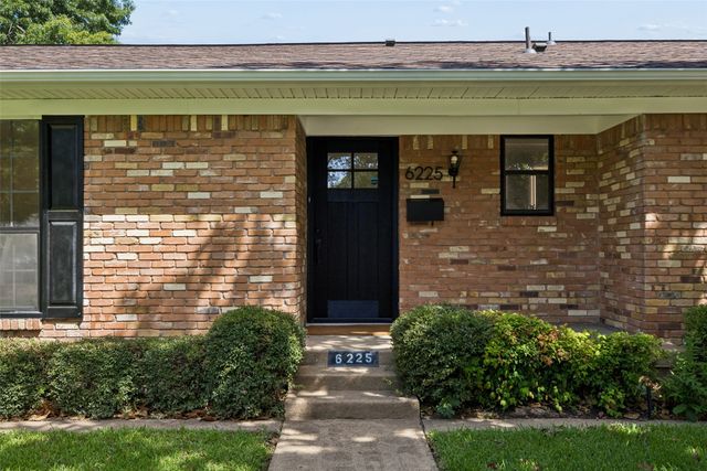 6225 N Jim Miller Road, Dallas, TX 75228